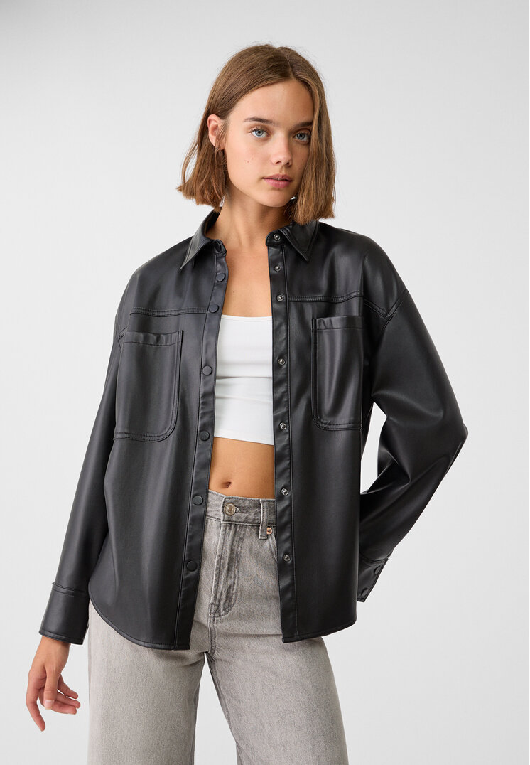 Stradivarius Overshirt Simplu Cu Aspect De Piele Negru M