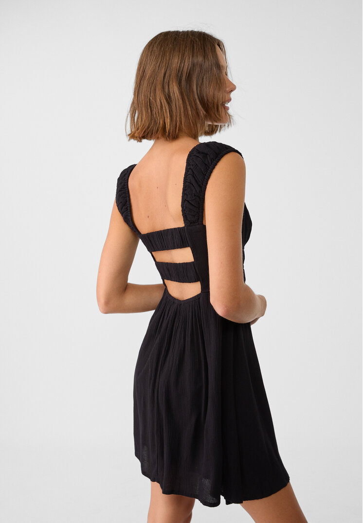 Stradivarius Rochie Scurtă Vaporoasă Cu Elastice Negru L