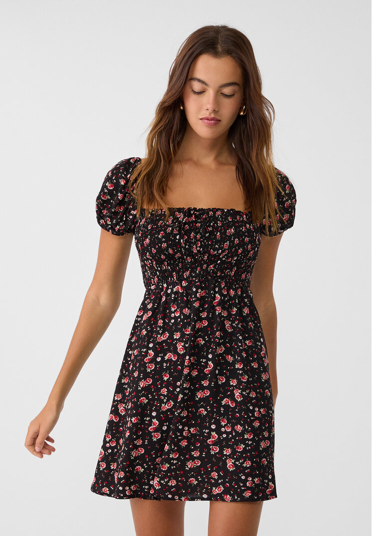 Stradivarius Rochie Scurtă Vaporoasă Cu Imprimeu Mov S