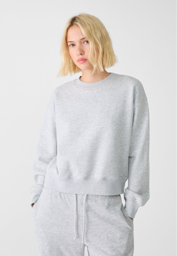 

Stradivarius Basic-Sweatshirt mit Rundausschnitt Grau Melange S