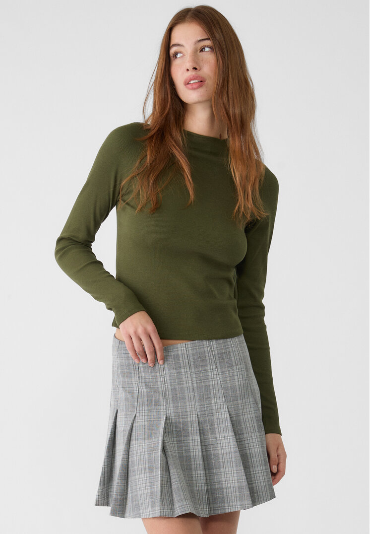 Stradivarius Tricou Reiat Cu Guler Mic Și Mânecă Lungă S