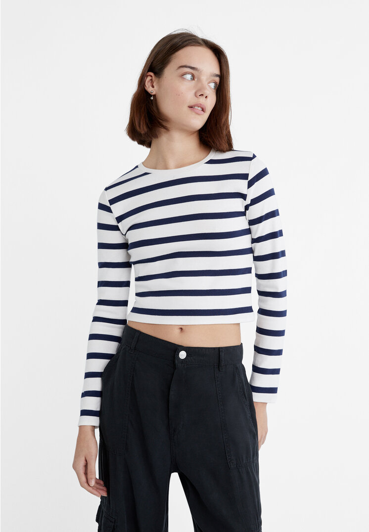 

Stradivarius Basic-Cropped-Shirt mit Streifen Marineblau M
