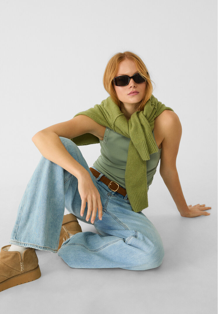 Stradivarius Tricou Racer Cu Ținte Kaki Xs