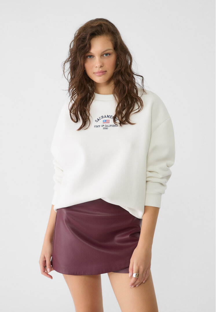 Stradivarius Bluză Sport Regular Fit Cu Broderie Ecru Xl