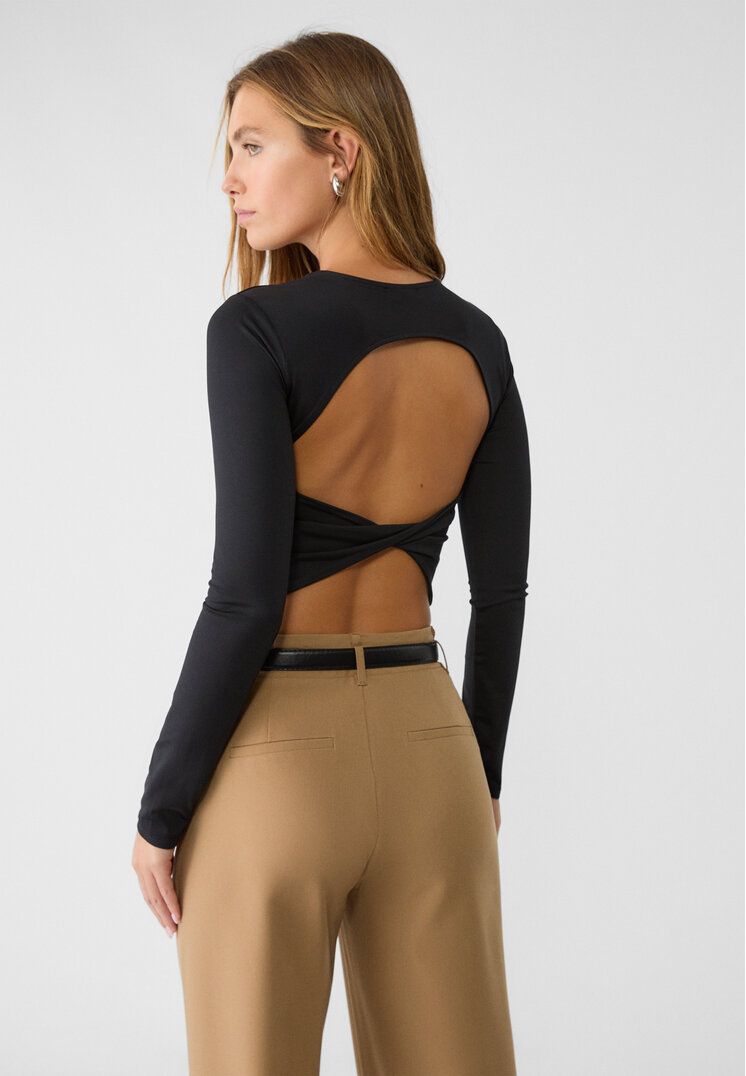 Stradivarius Tricou Scurt Cu Spatele Gol Negru M