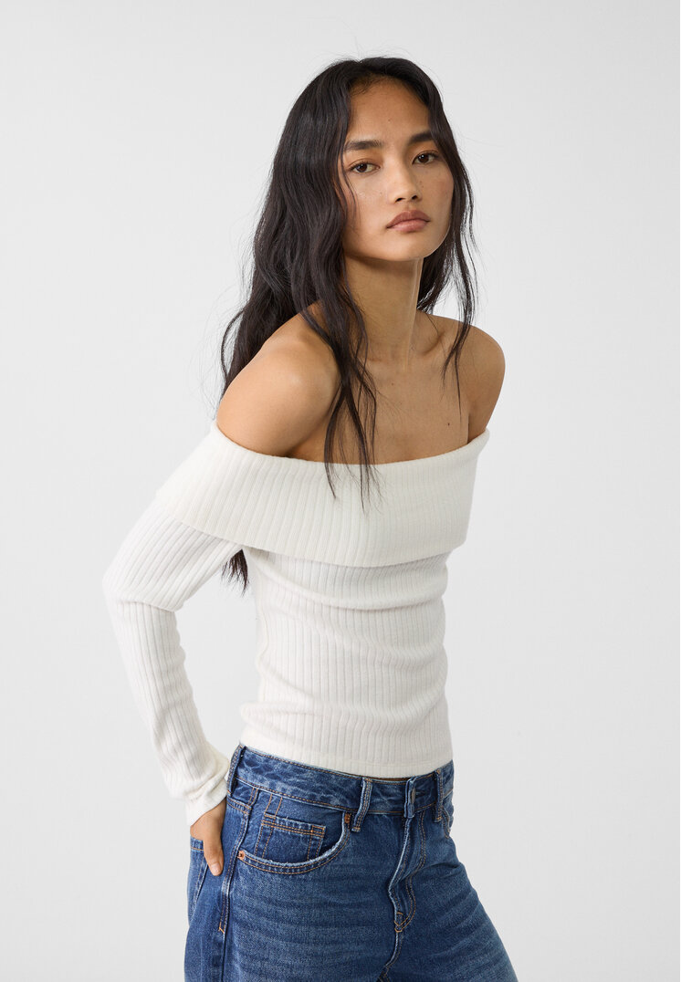 Stradivarius Tricou Cu Umeri Goi Ecru M