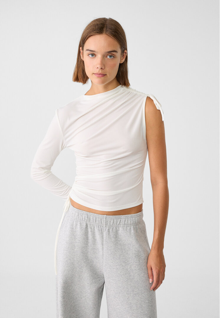 Stradivarius Tricou Asimetric Cu Fronseuri Ecru S
