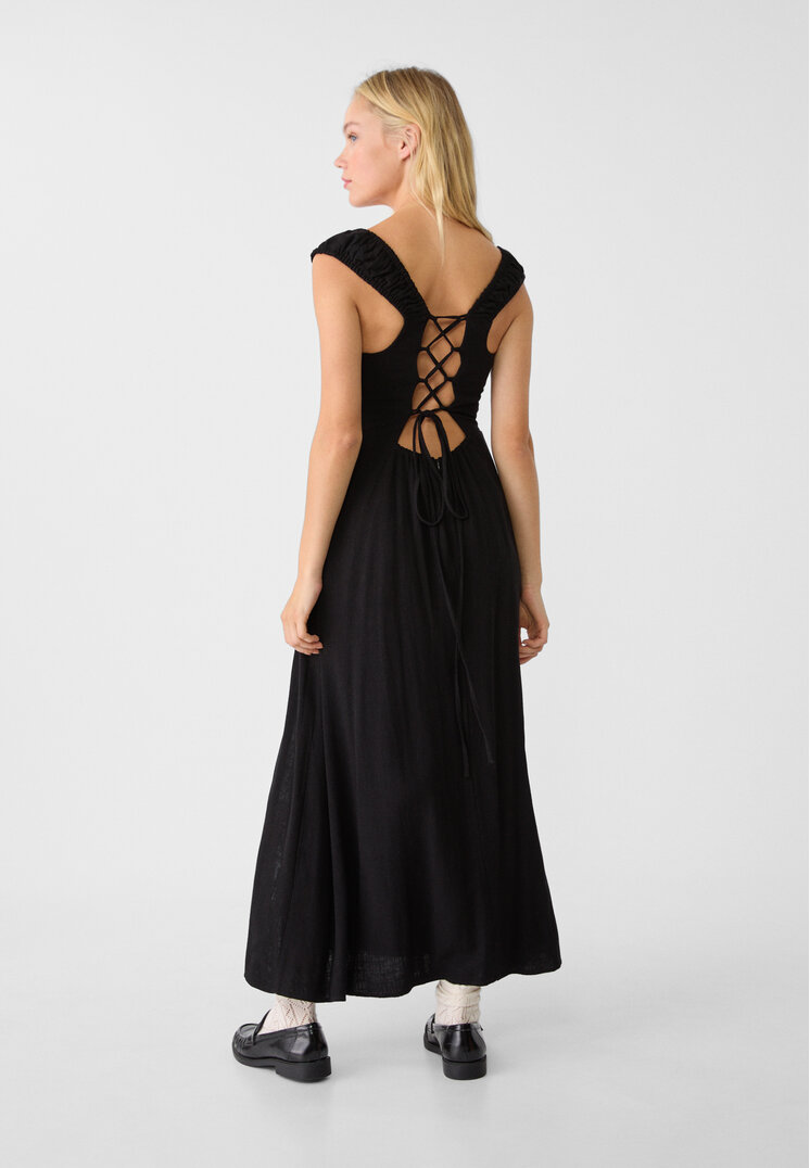 Stradivarius Vestito morbido midi incrociato sulla schiena in misto lino Nero XL