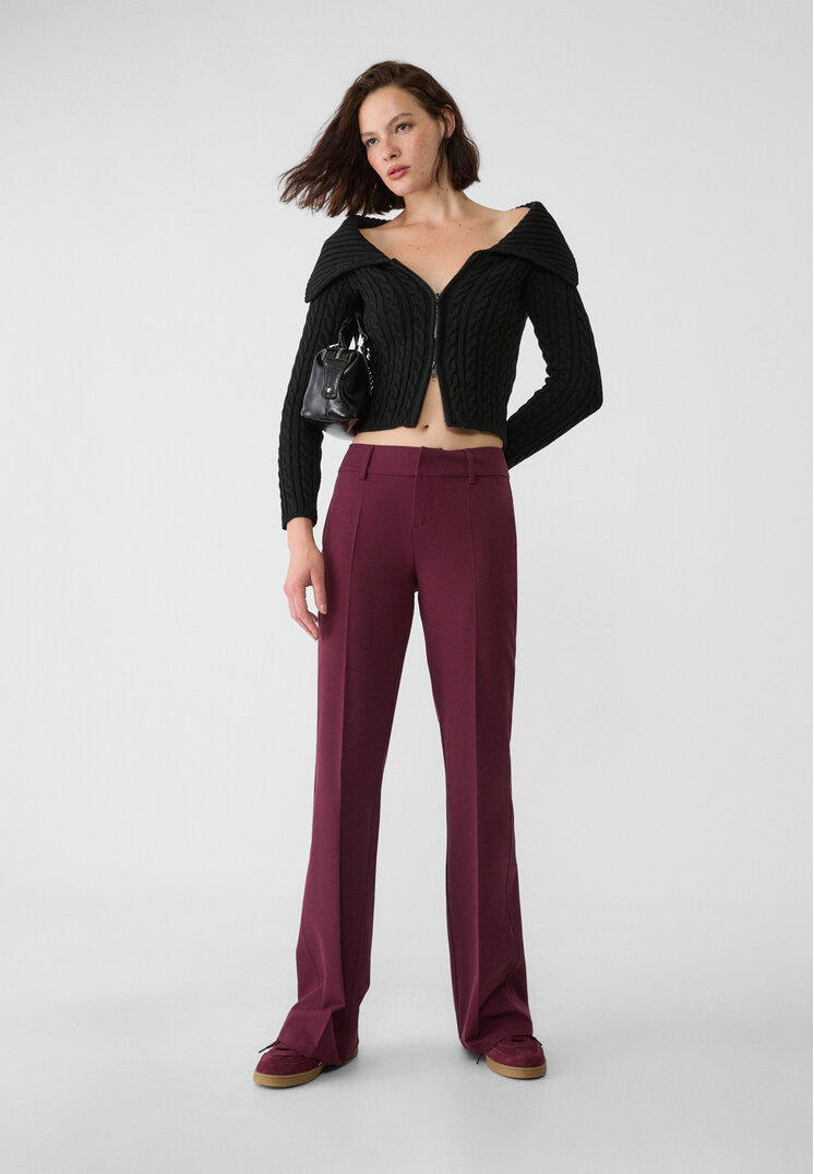 Stradivarius Pantaloni Evazați Relaxed Fit Tailoring Grena 36