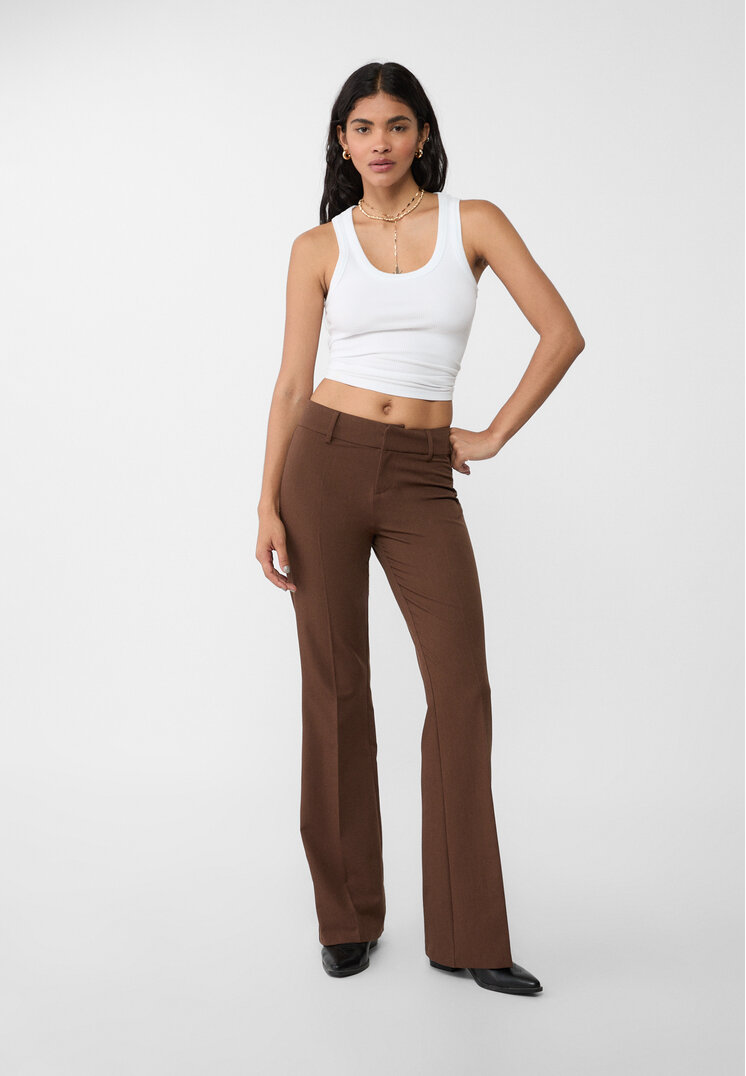 Stradivarius Pantaloni Evazați Relaxed Fit Tailoring Maro 38