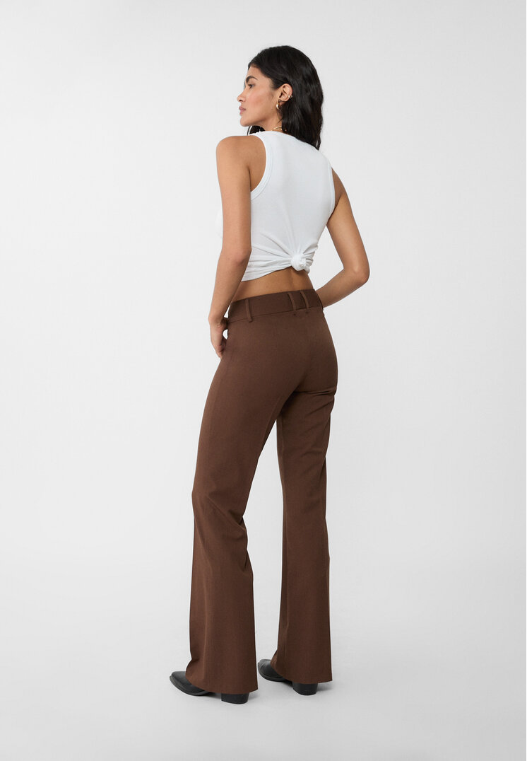 Stradivarius Pantaloni flare relax tailored fit  Marrone 44