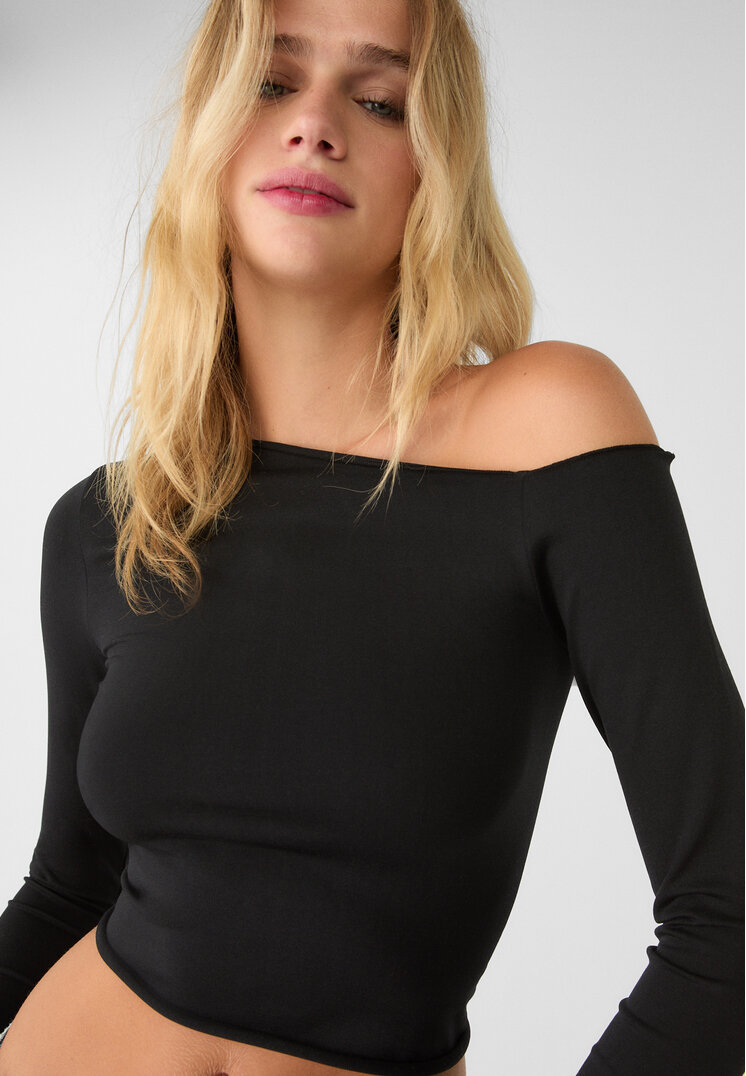 Stradivarius Tricou Asimetric Fără Cusături Negru S