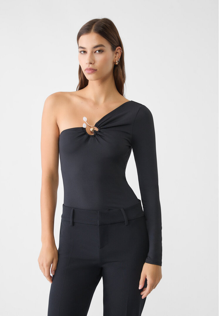 Stradivarius Body Asimetric Cu Inel Neregulat Negru L