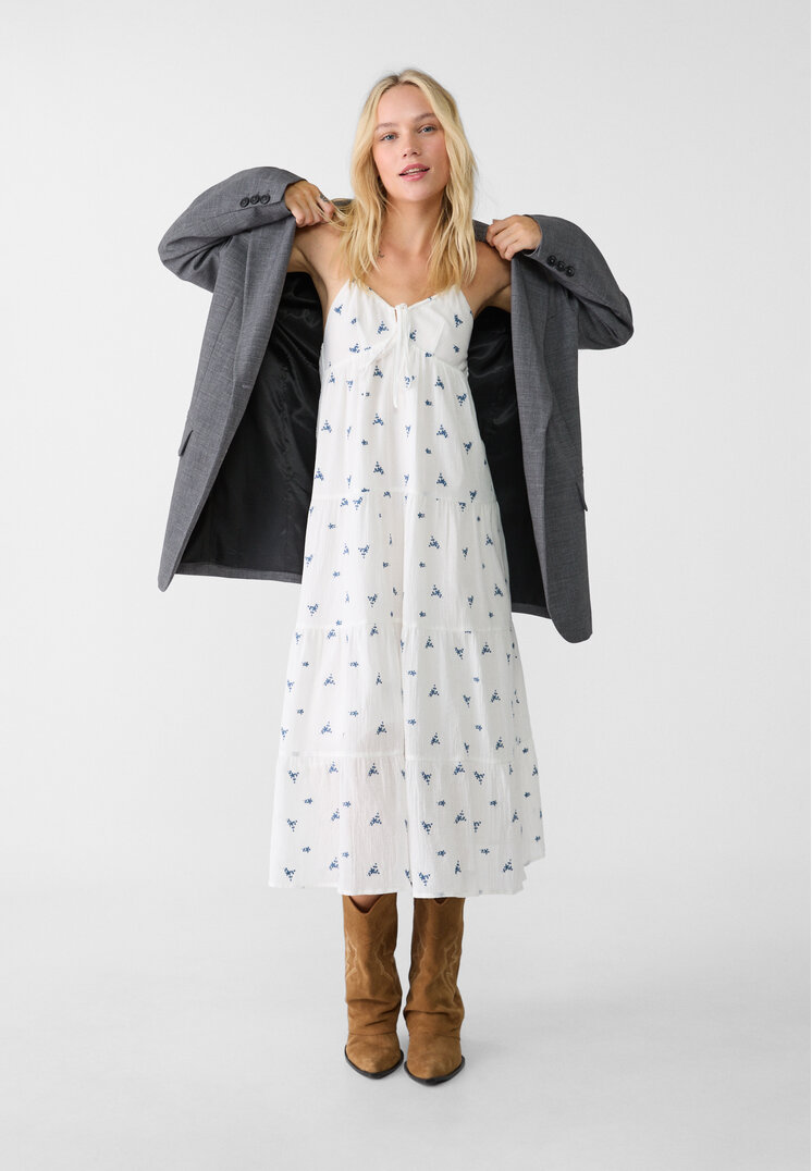 Stradivarius Rochie Midi Vaporoasă Cu Broderie Florală Ecru Xl