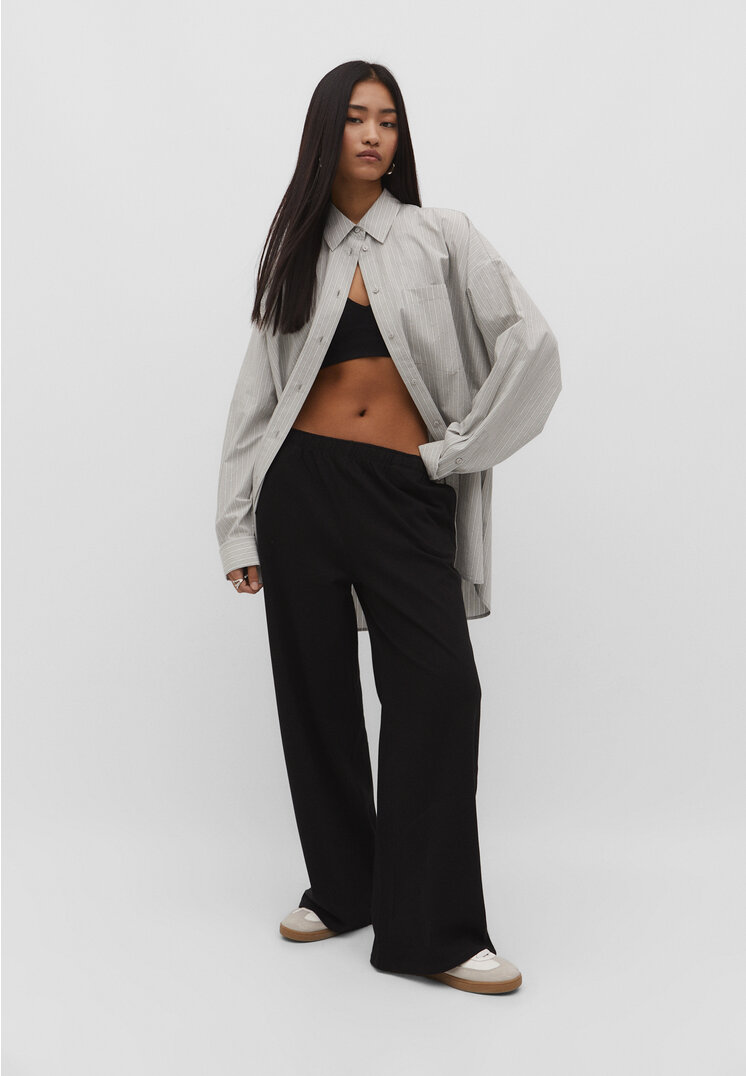 Stradivarius Pantaloni Wide Leg Negru M