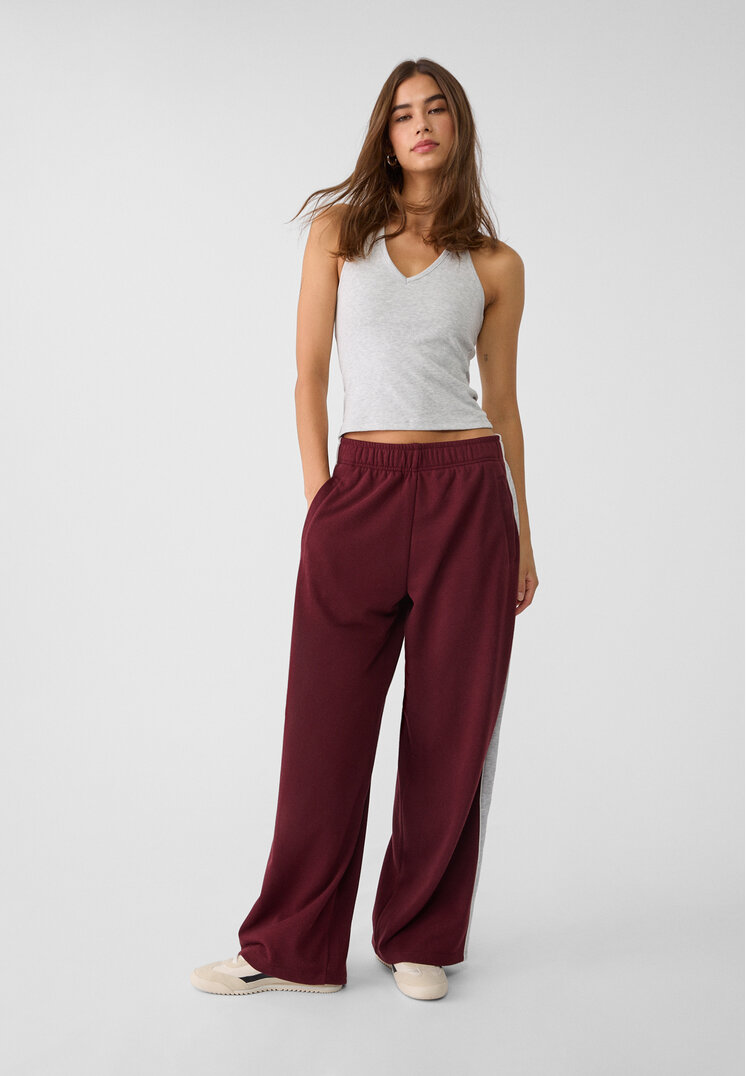 Stradivarius Pantalon Flaușați Cu Dungă Laterală Grena M