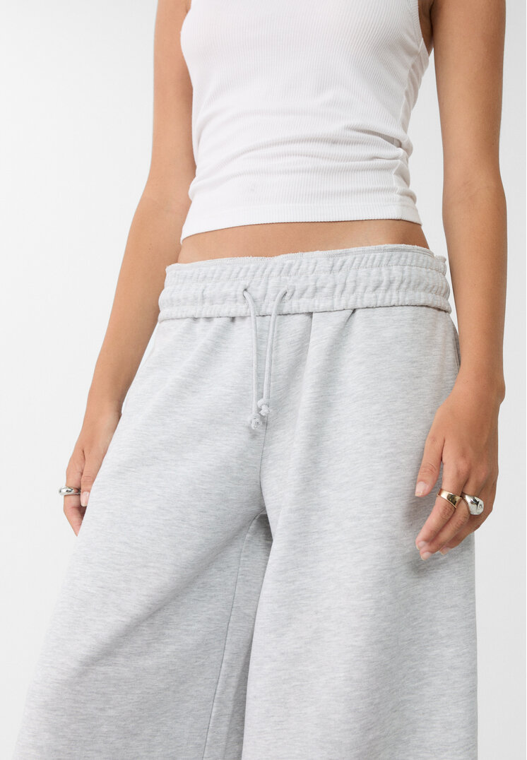 Stradivarius Wide-leg plush trousers with trim detail  Grey melange XS