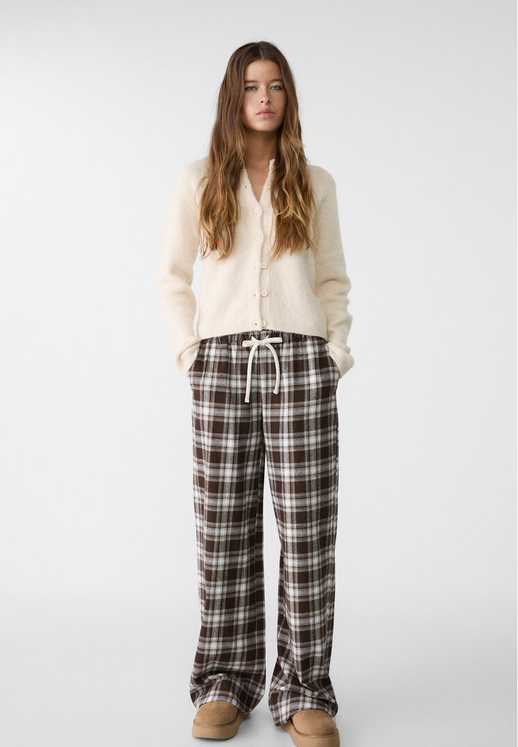 Stradivarius Pantaloni În Carouri Cu Șnur Maro S