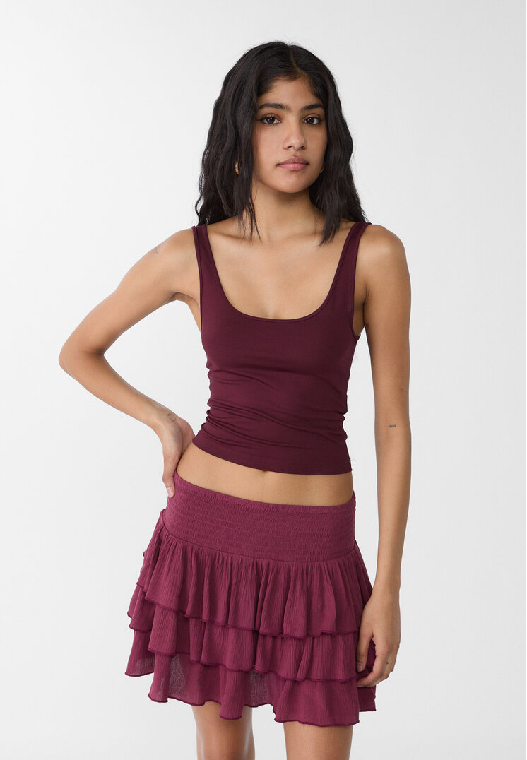 Stradivarius Fustă Scurtă Cu Volane Și Betelie Elastică Grena Xs