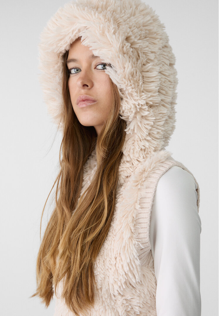 Stradivarius Gilet in maglia combinato pelliccia sintetica  Beige S