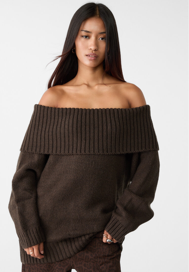 Stradivarius Pulover Din Tricot Cu Umeri Goi Maro S
