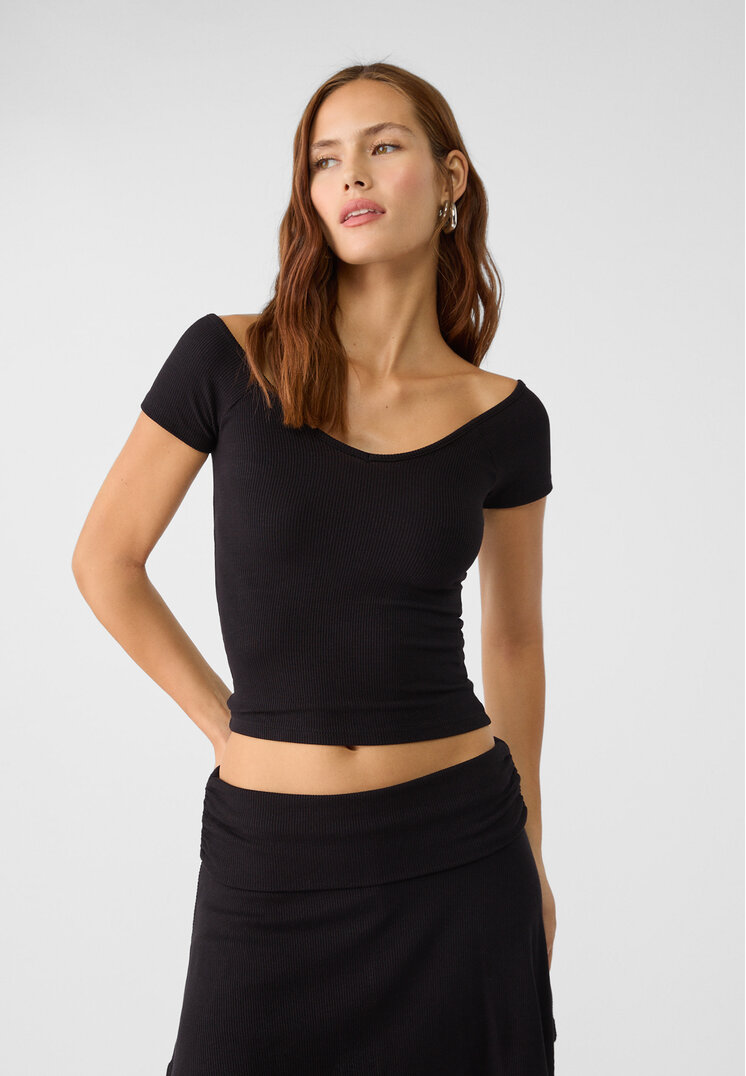 Stradivarius Tricou Din Reiat Cu Decolteu În V Negru L