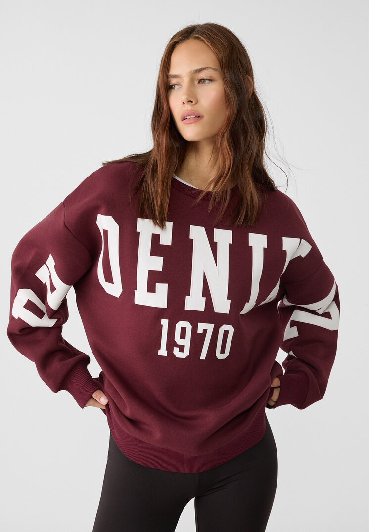 Stradivarius Bluză Sport Imprimeu Text Grena L