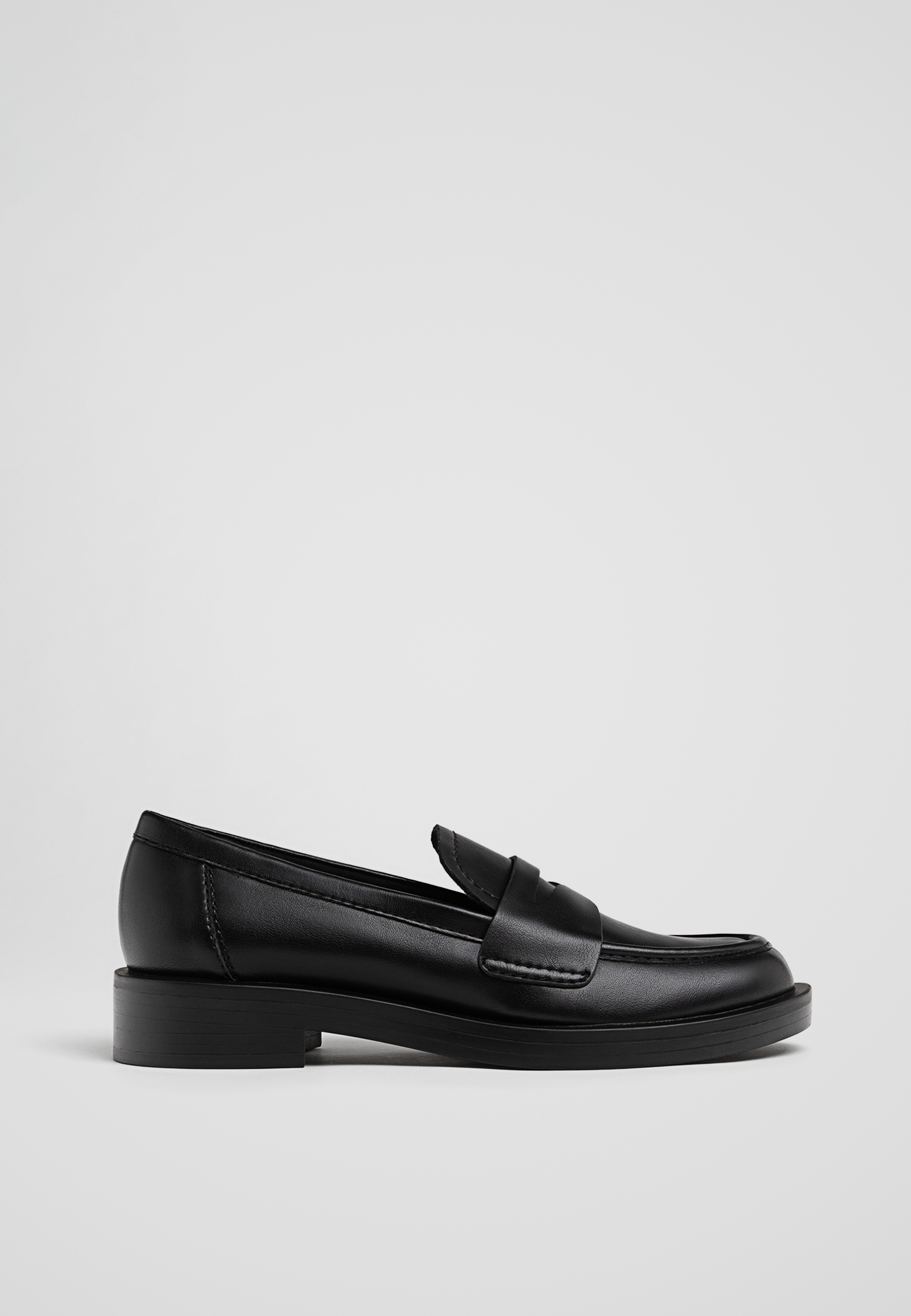 Loafers for women Winter fashion 2024 Stradivarius Worldwide