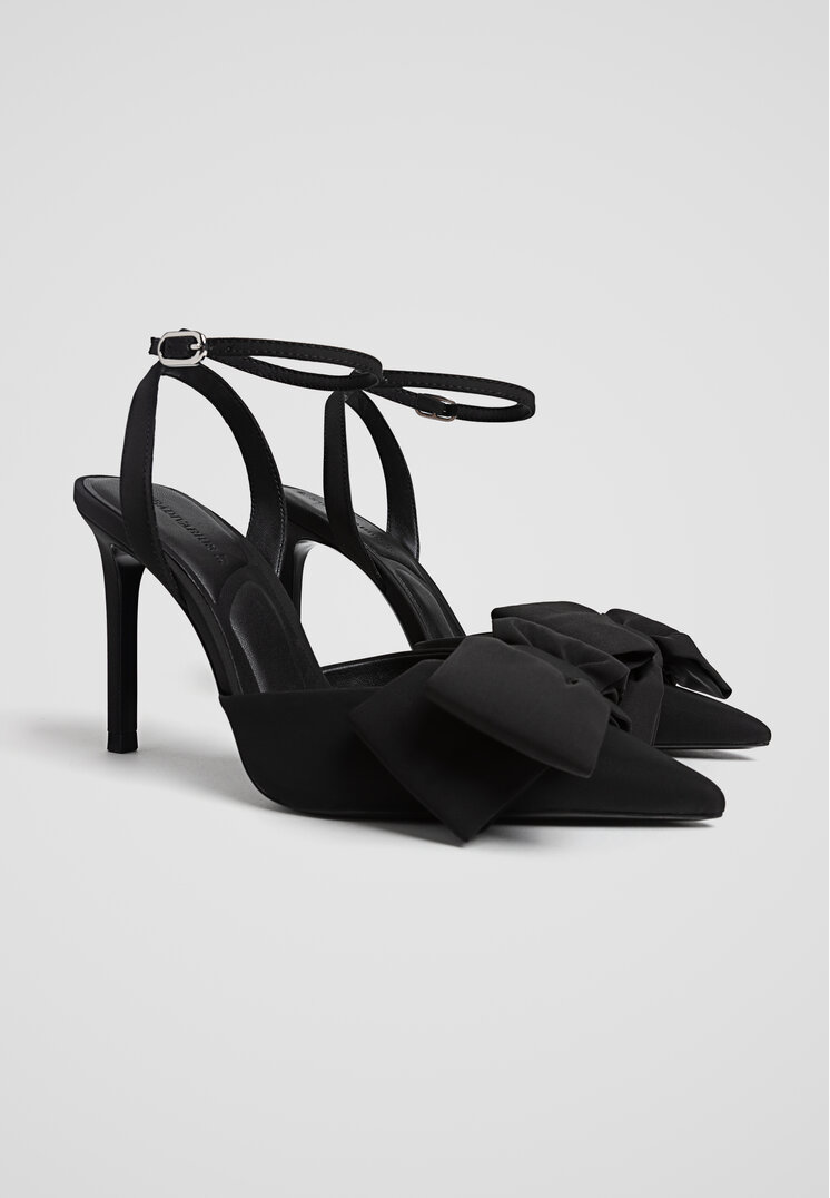 Stradivarius heels hot sale