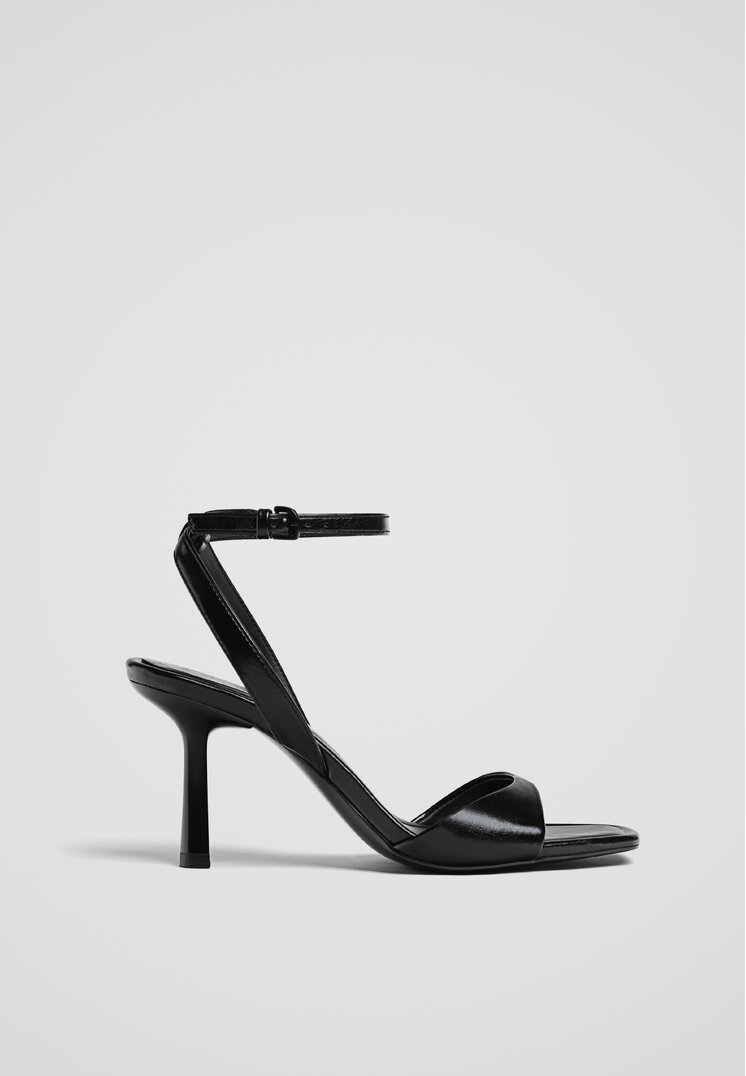 Stradivarius Sandale Cu Toc Subțire Negru 39