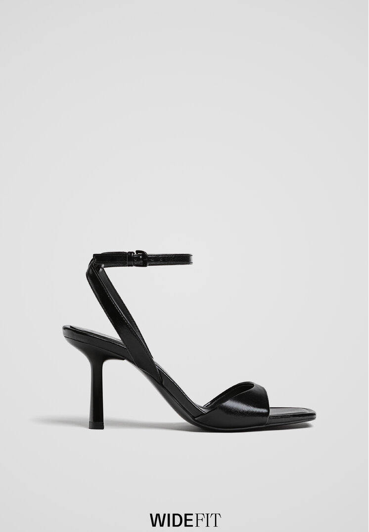 Stradivarius Sandale Cu Toc Subțire Negru 40