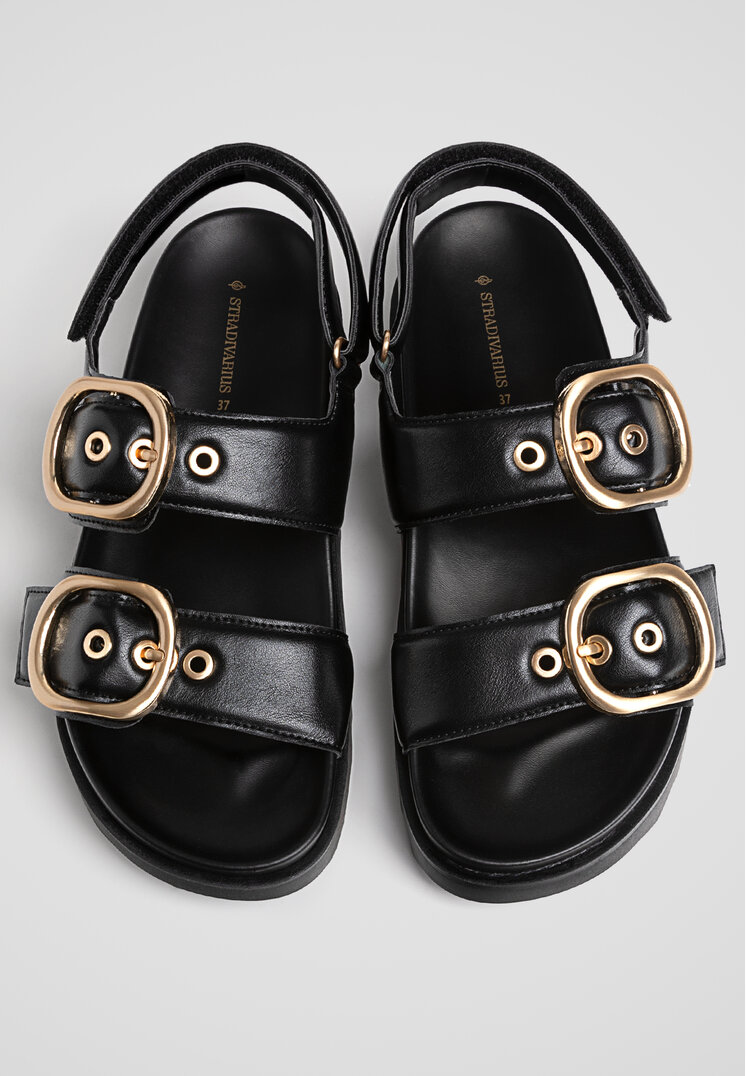Stradivarius flat sandals top