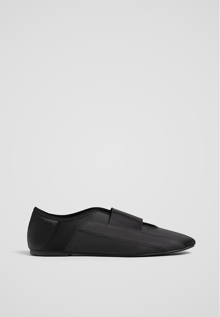 Stradivarius Pantofi Sport Tip Balerini Satinați Negru 38
