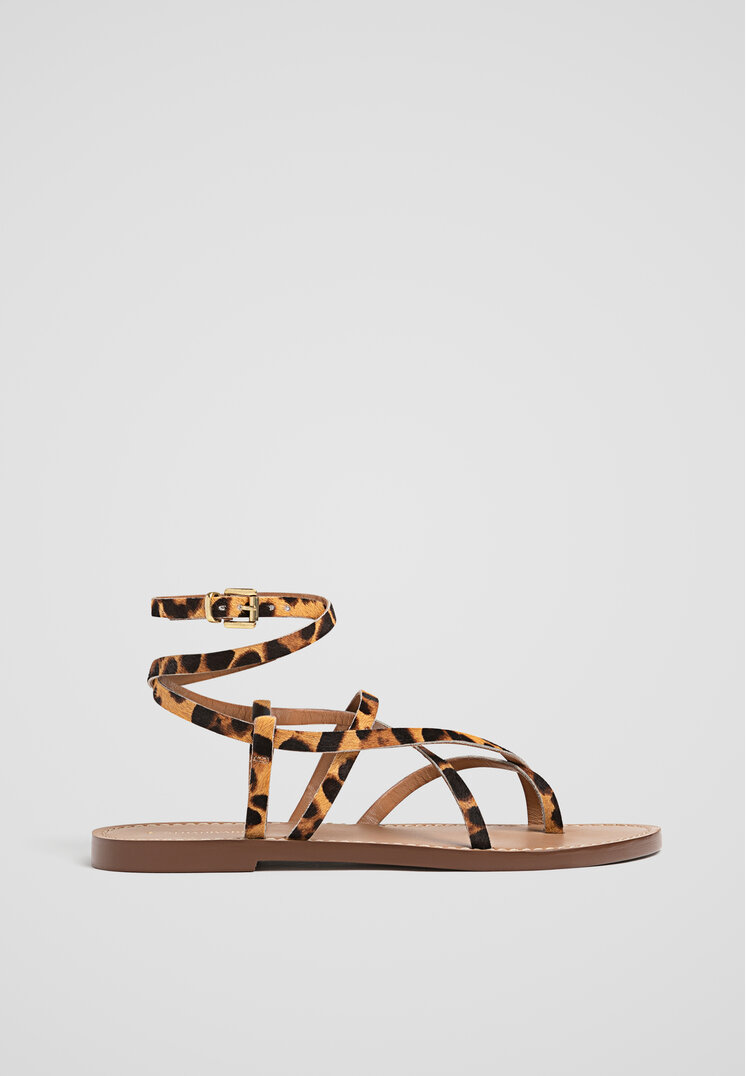Stradivarius sandali bassi hotsell