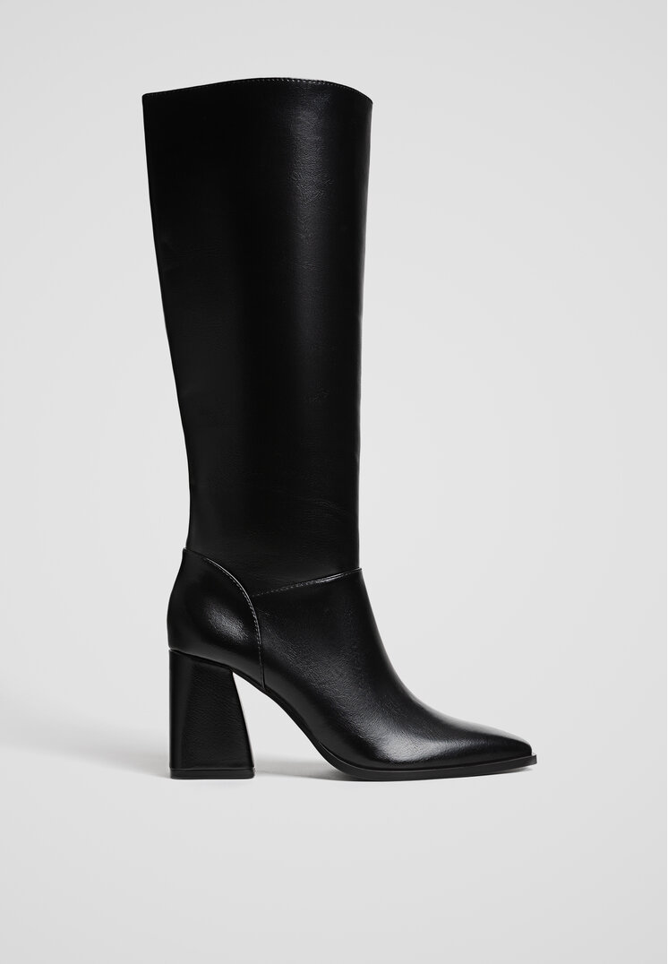 

Stradivarius Langschaftstiefel mit Absatz SCHWARZ 35