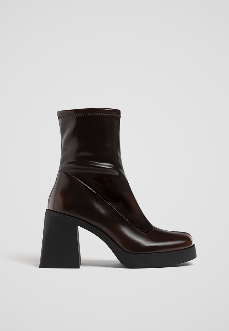 Stradivarius Botine Cu Toc Și Platformă Maro 39