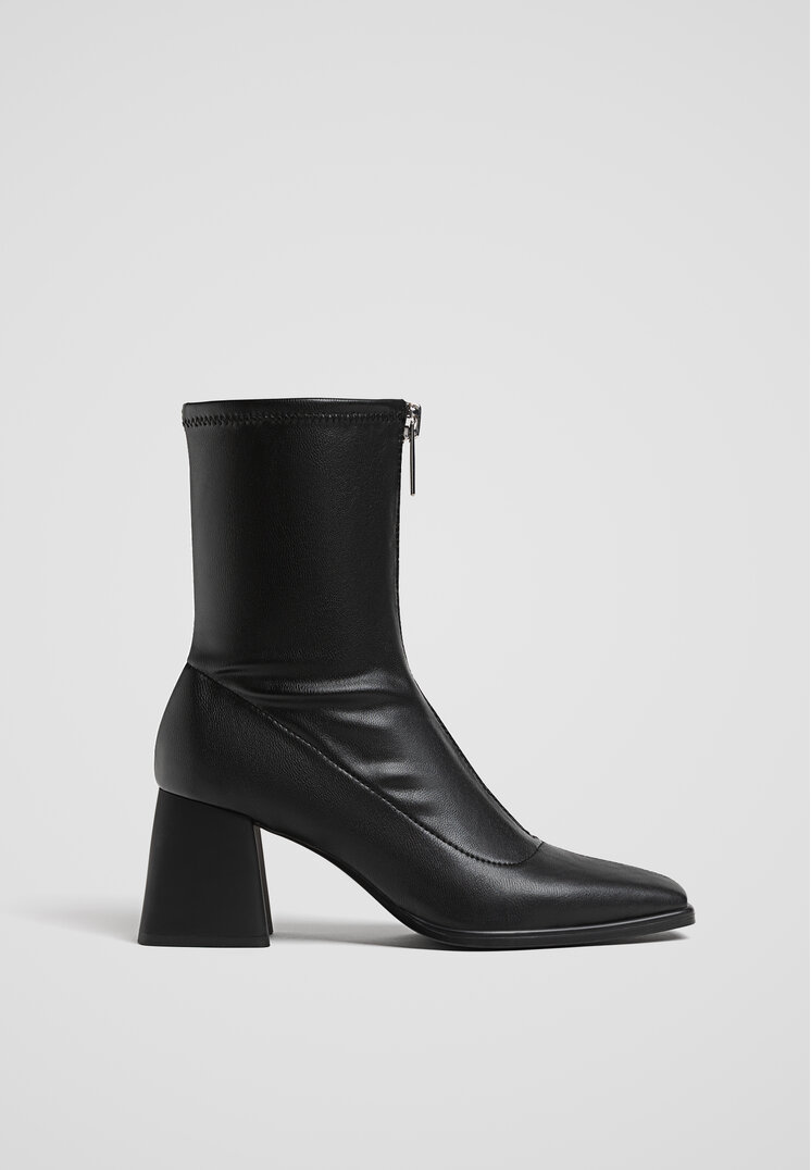 Stradivarius Botine Toc Fermoar Față Negru 38