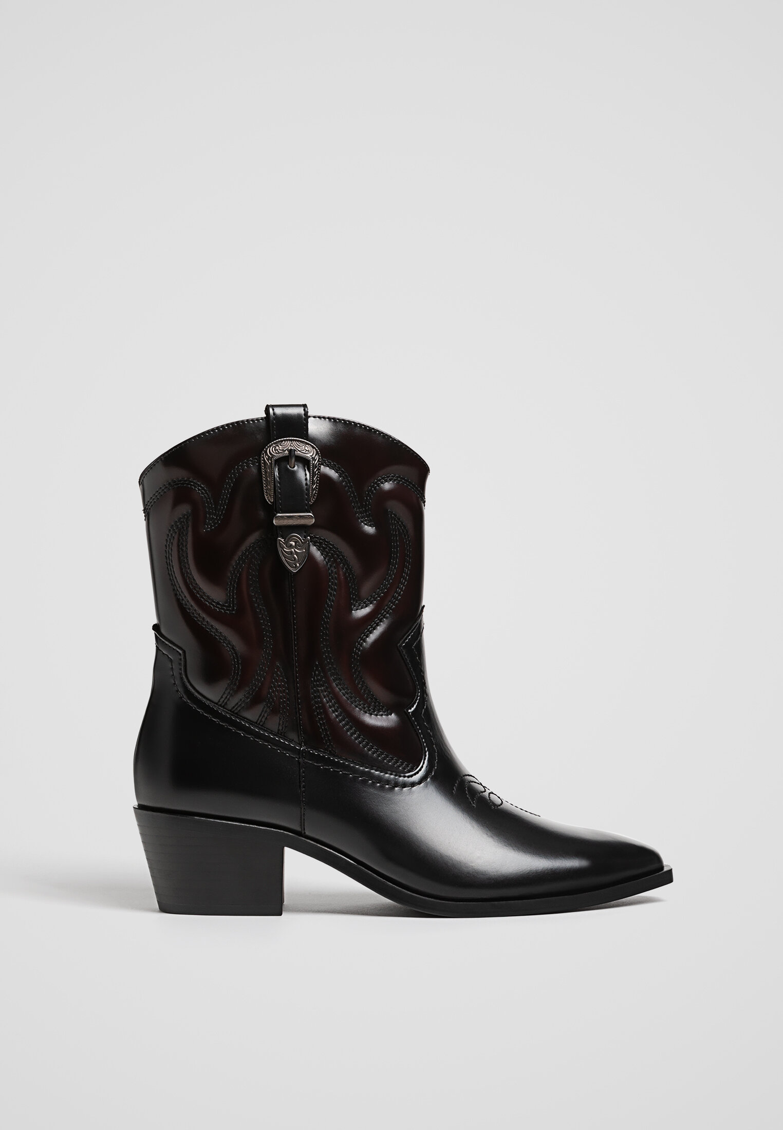 Heeled cowboy ankle boots Women s fashion Stradivarius United States