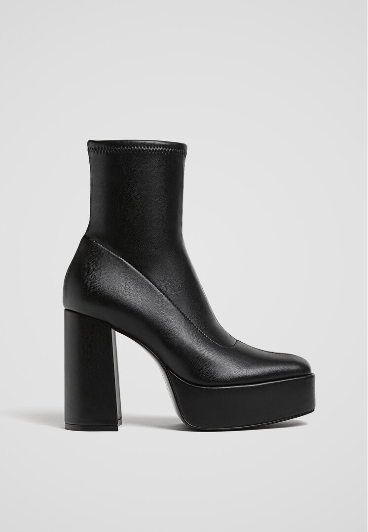 Stradivarius Botine Platformă Negru 40