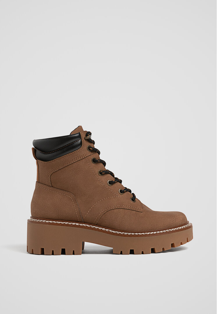 Stradivarius Botine Joase Stil Montan Cu Șireturi Maro 37