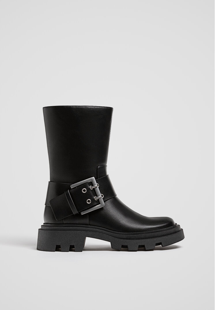 Stradivarius Botine Cu Talpă Joasă Și Cataramă Mare Negru 36