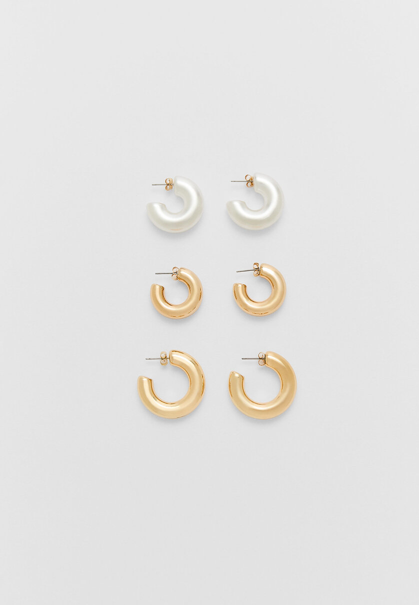 Set of 3 pairs of faux pearl and golden hoop earrings