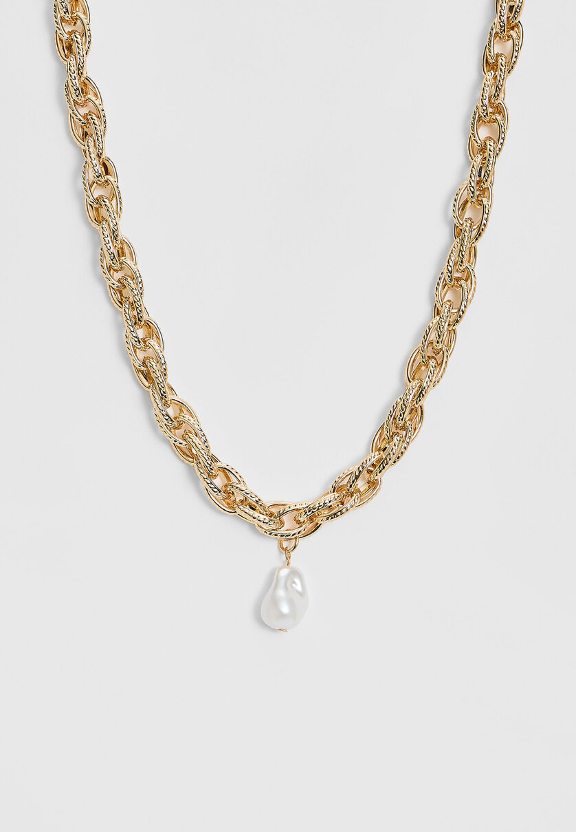 Chain with pearl bead charm