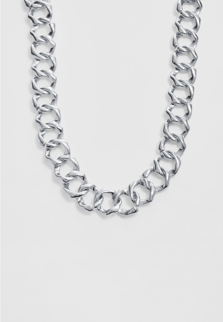 

Stradivarius Kette mit Kettengliedern Grau OS