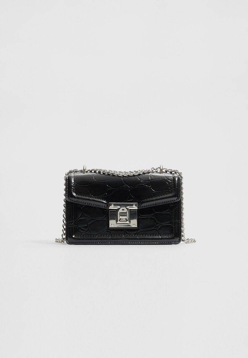Crossbody bag with clasp