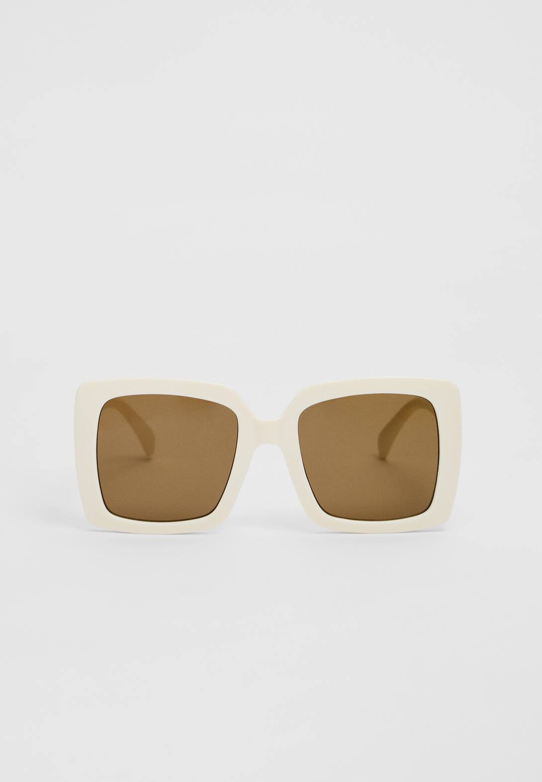 Lunettes carrées aux verres dégradés