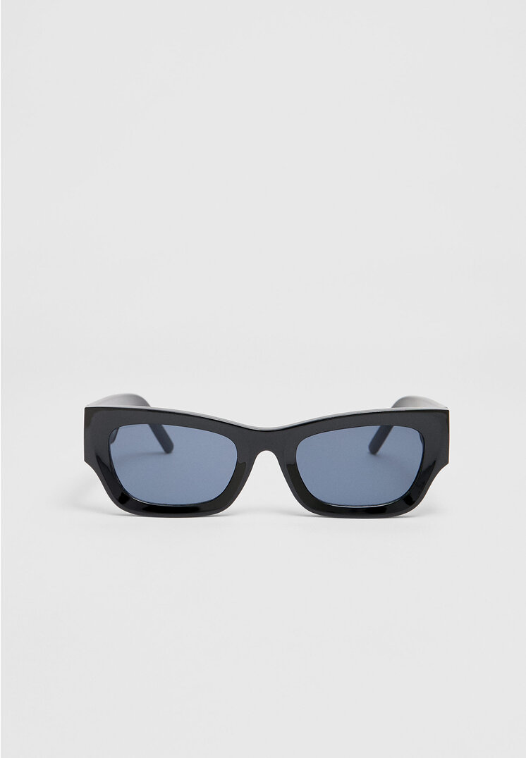 

Stradivarius Sonnenbrille quadratisch Kunststoff Schwarz OS