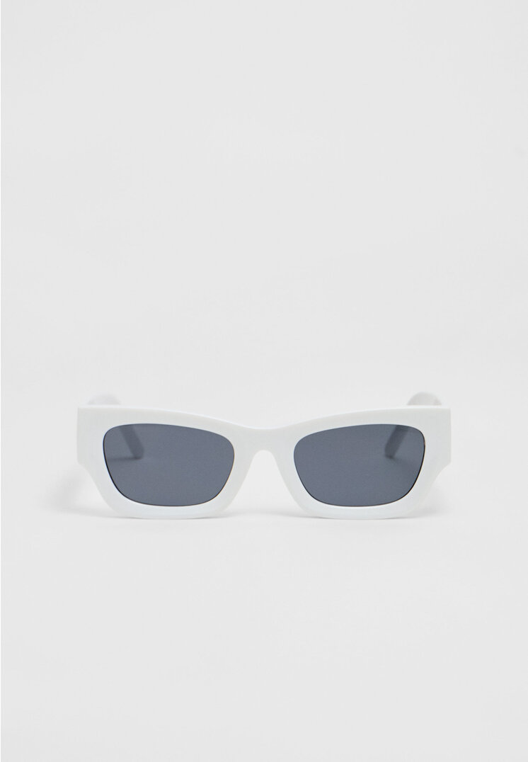 

Stradivarius Sonnenbrille quadratisch Kunststoff Weiß OS