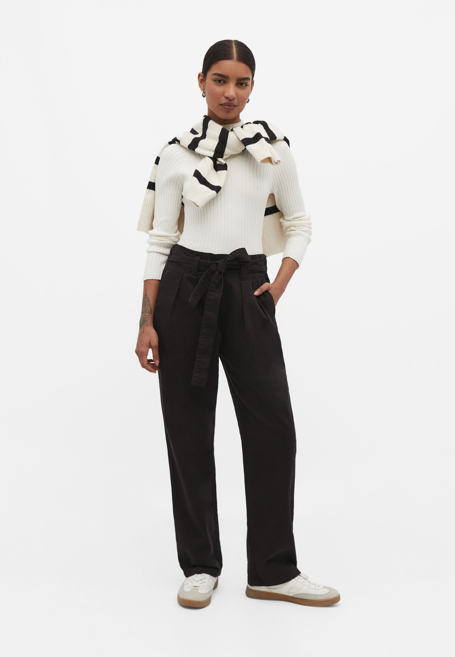 Zara store baggy trousers