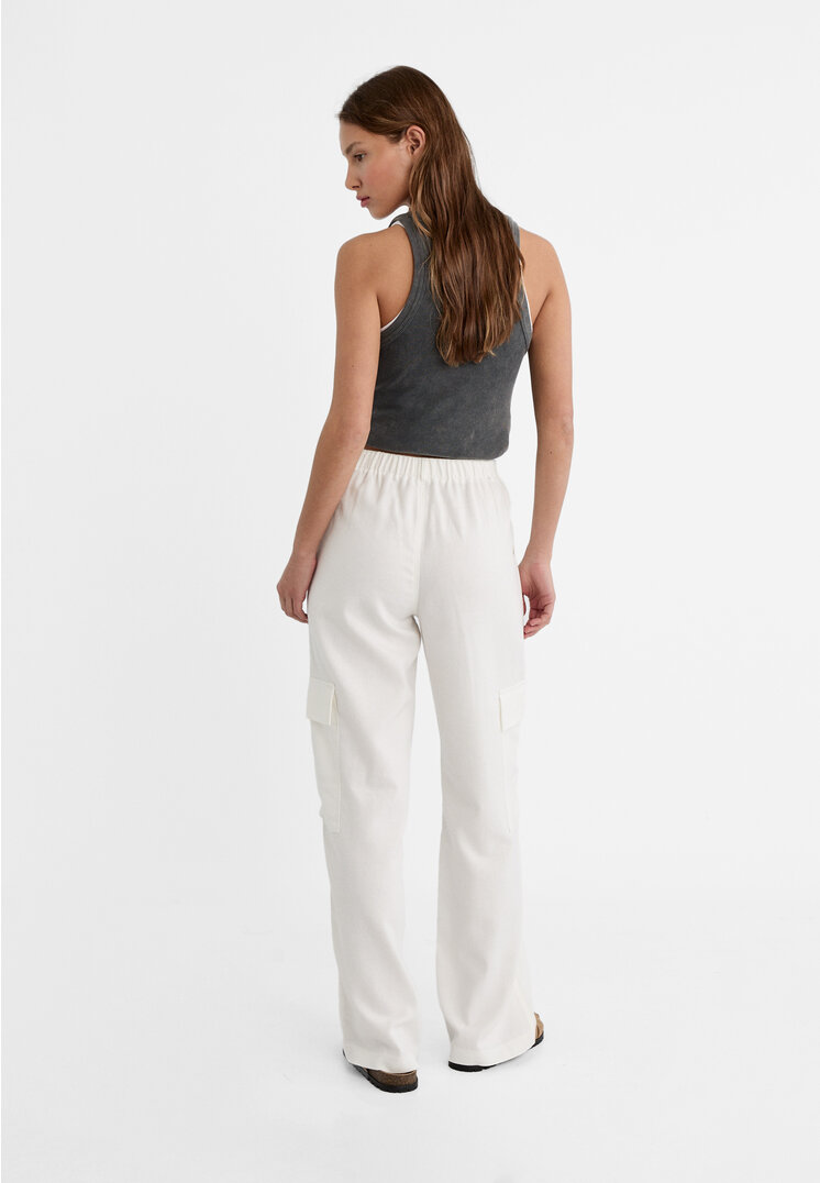 Stradivarius Pantaloni morbidi cargo in misto lino  Bianco 42